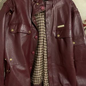 Live Mechanics 2Xl like New🔥🔥🔥leather and silk inside maroon and gold